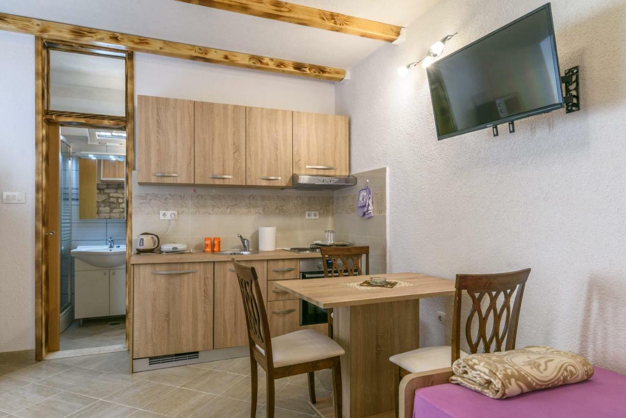 Apartment Lorena *